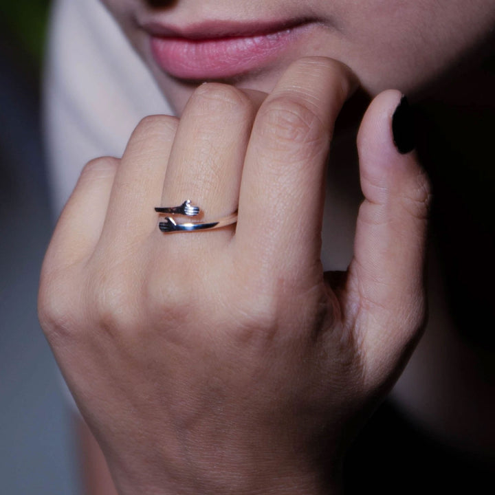 Hug Ring