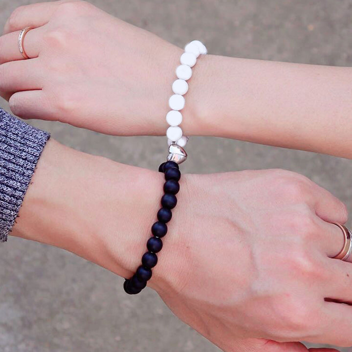 Beads Magnetic Heart Bracelets - Main Image